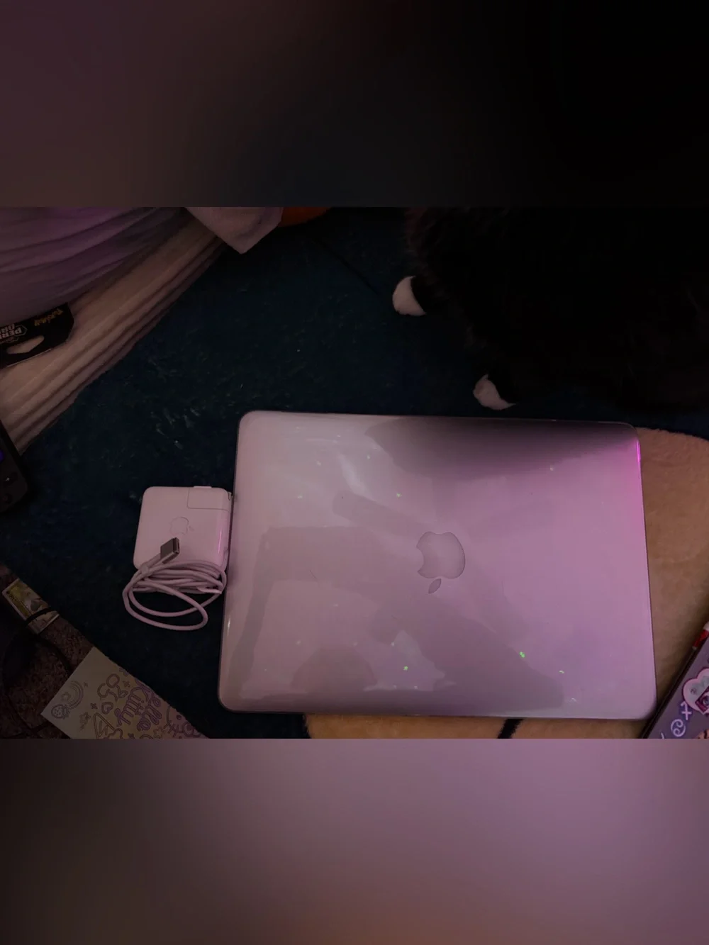 Silver restored Apple macbook air 2017 13”